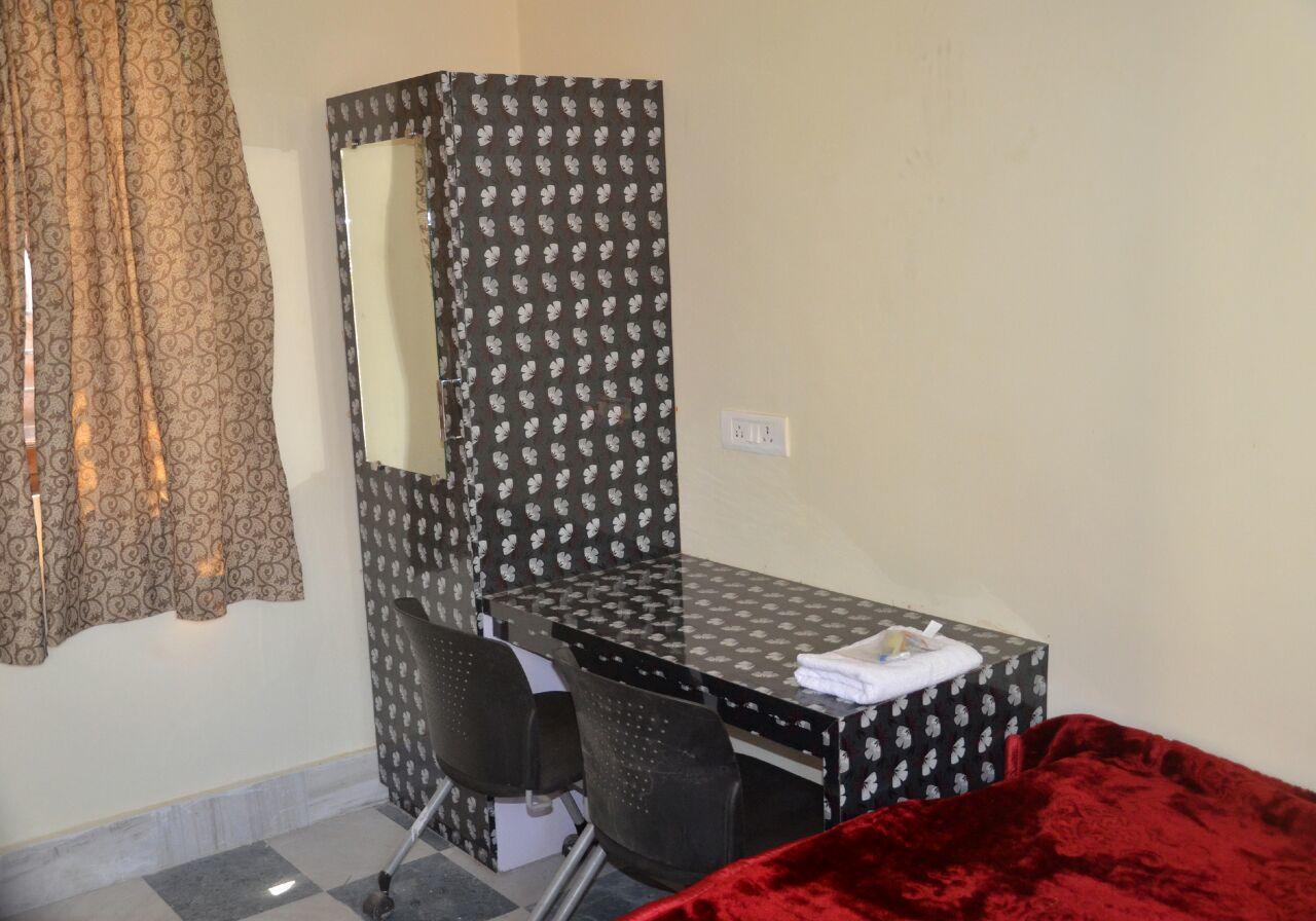 Hotel Vaibhav Raxaul ภายนอก รูปภาพ